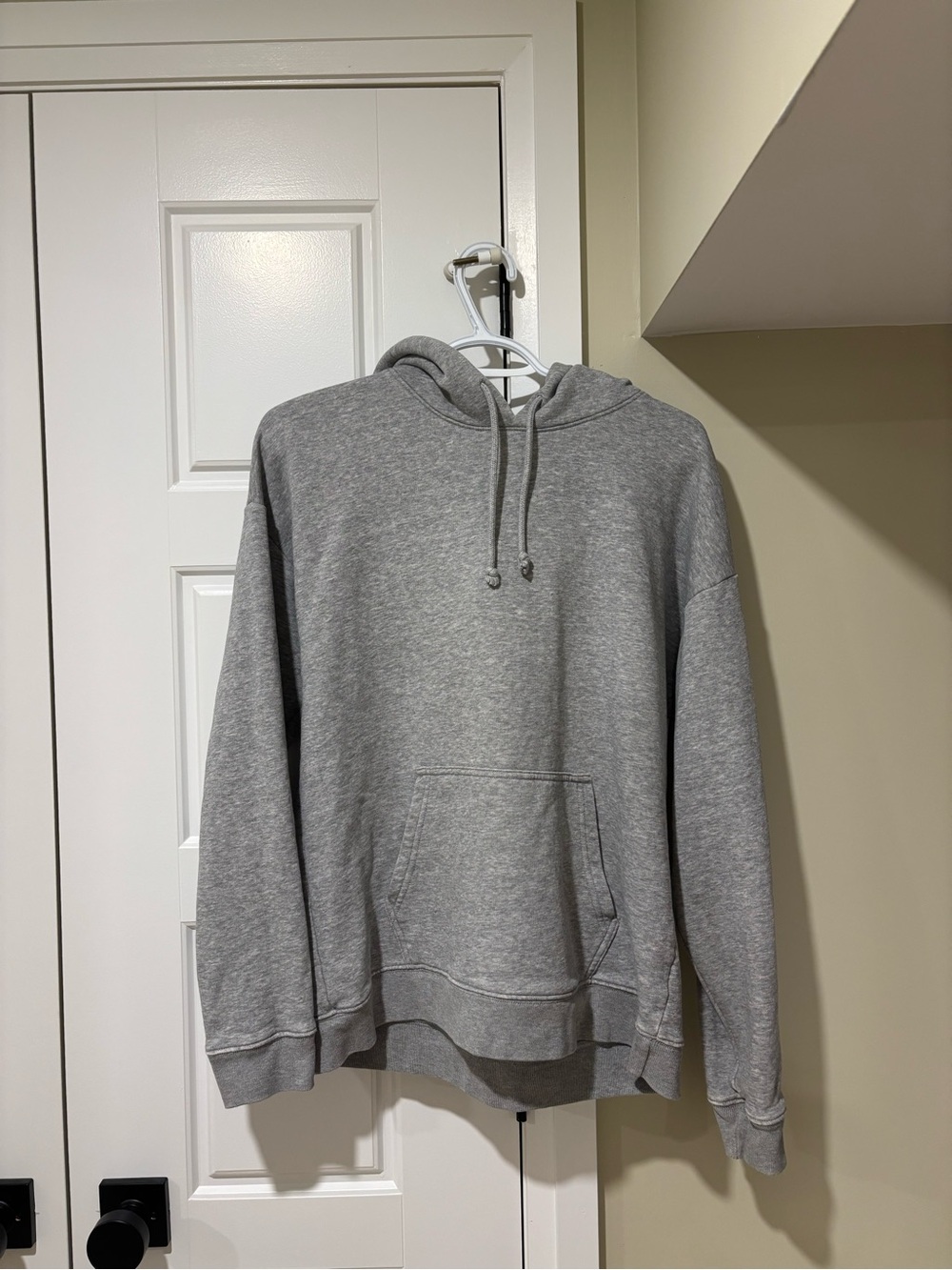 TNA Gray Women’s Pullover Hoodie Sweatshirt